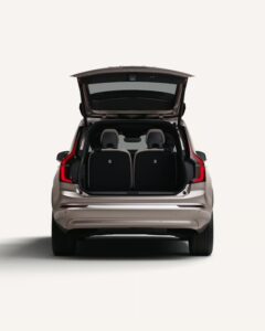 Exterior bento rear open 4x5 XC90 MHEV